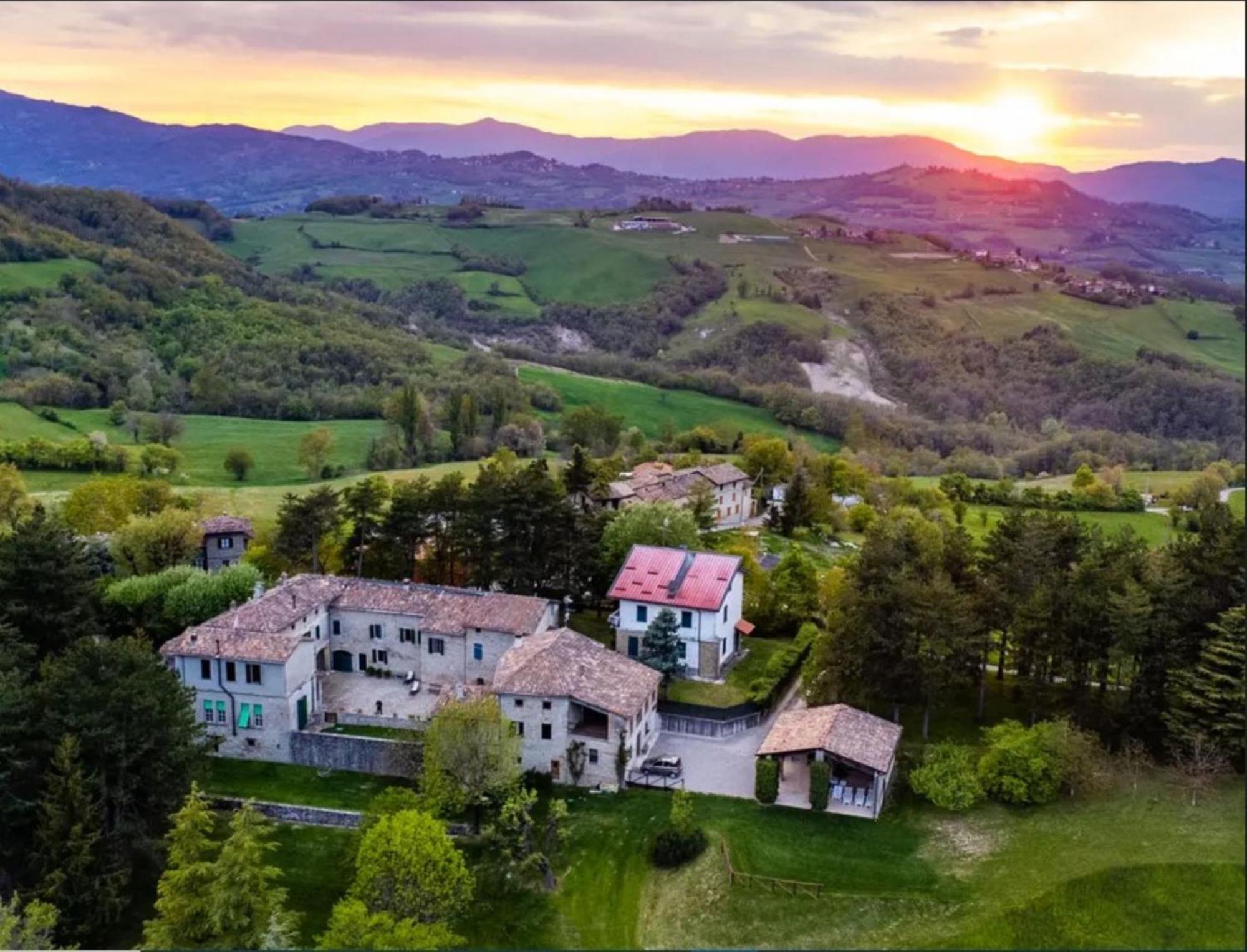 La Corte Bonomini Bed & Breakfast Neviano degli Arduini Eksteriør bilde