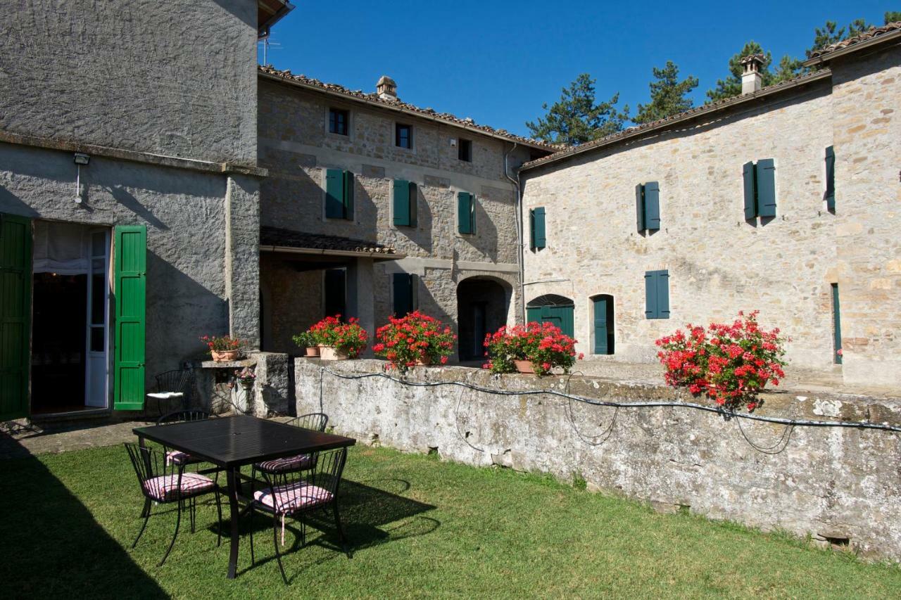 La Corte Bonomini Bed & Breakfast Neviano degli Arduini Eksteriør bilde