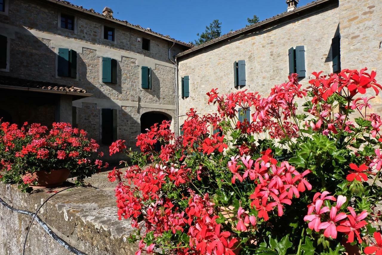 La Corte Bonomini Bed & Breakfast Neviano degli Arduini Eksteriør bilde